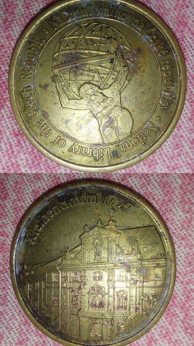 Монета 1727 року клемент 1727  колекцийна медаль