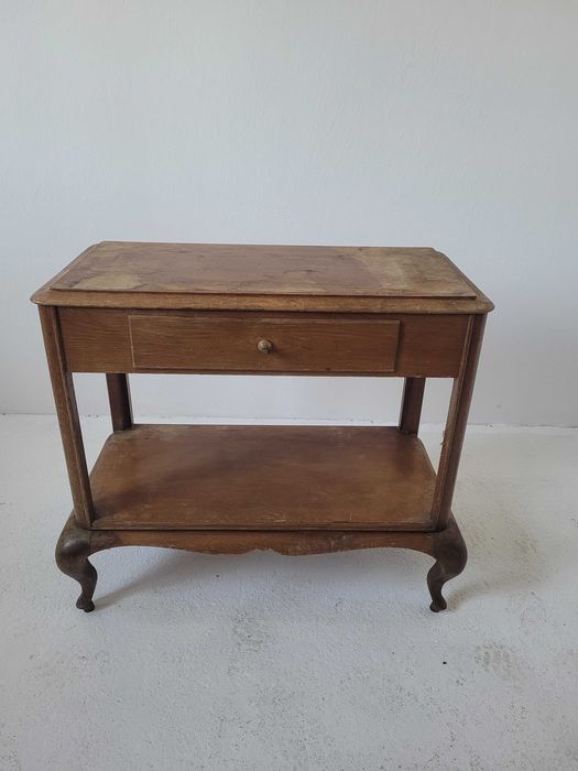 Wyprzedaż starych mebli vintage PRL – stoły, stół, szafka, szafki