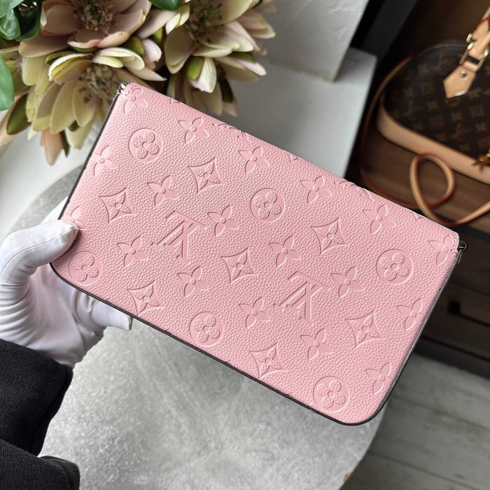 Крутая сумка Louis Vuitton Pochette Félicie
