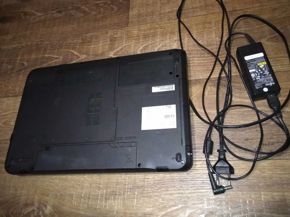 Якісний ноутбук  Fujitsu A512 i3 3110M ssd 240Gb 16gb web