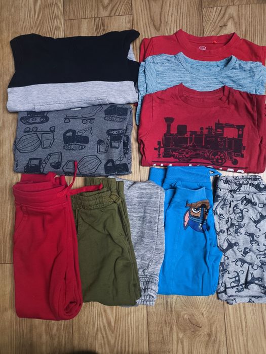 Zestaw ubrań dla 5 latka