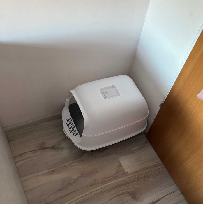 NOWA kuweta zamknięta dla kota z pochłaniaczem zapachów DIAMENTIQ