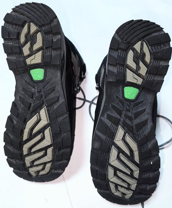 Ботинки KARRIMOR HOT ROCK, Waterproof,туризм, трекинг,поход. 25см,39р.