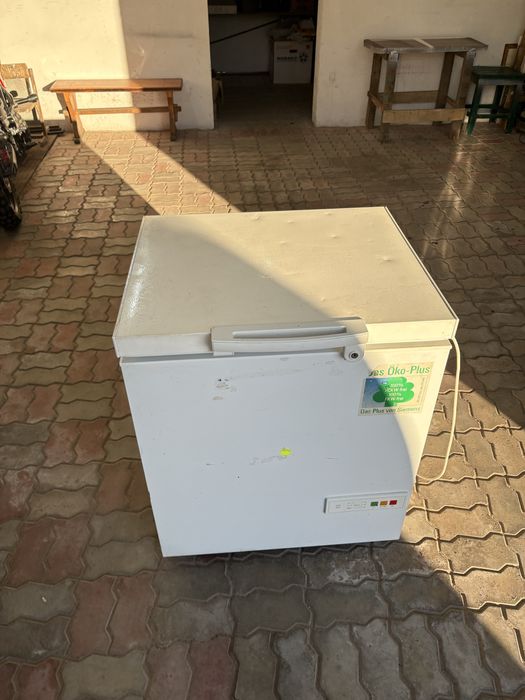 Морозильна камера Siemens gt 15k02 95