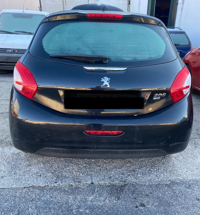 Traseira completa peugeot 208 comercial
