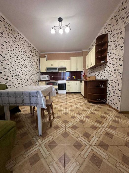 3к.кв с большой кухней