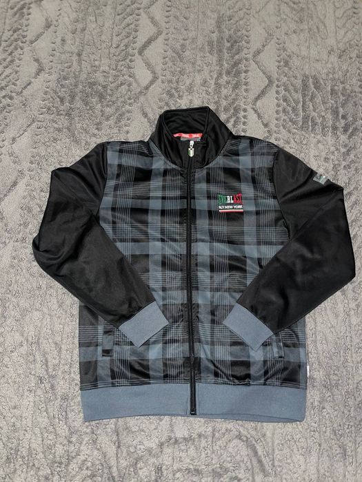 Кофта Everlast оригінал, розмір S — у відмінному стані, як нова