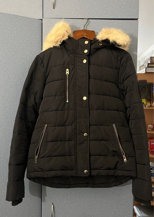 Продам жіночу куртку, розмір С