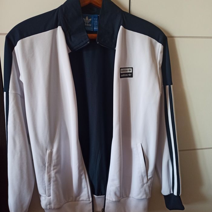 Продам спортивную мужскую кофту,46 р