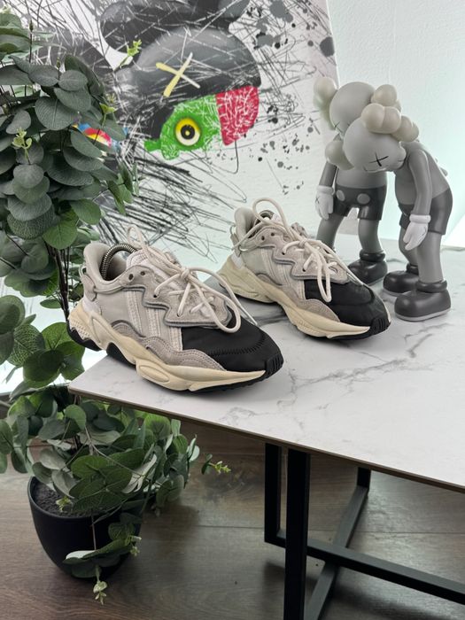 Кросівки Adidas Ozweego 36.5 розмір Е10173