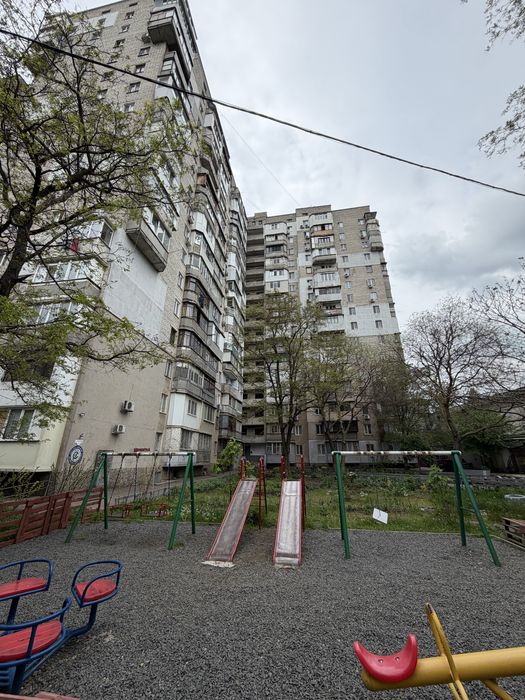 Продам квартиру на Бочарова, поселок Котовского.