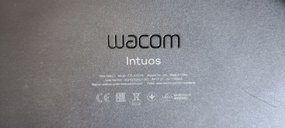 Tablet graficzny Wacom Intuos Bluetooth