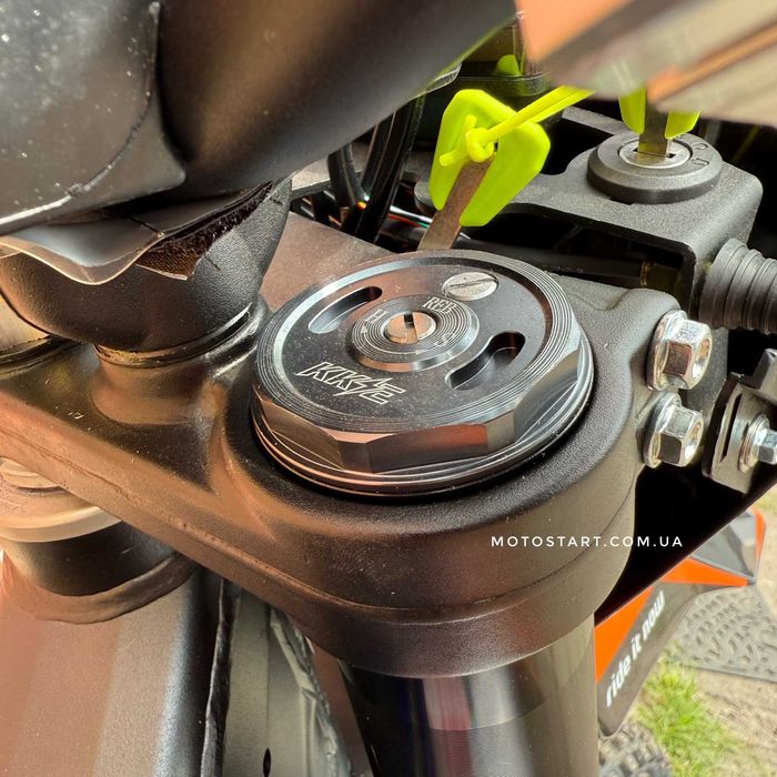 Мотоцикл Geon GNC 300 5 і 6-ступки - новинка 2025 року