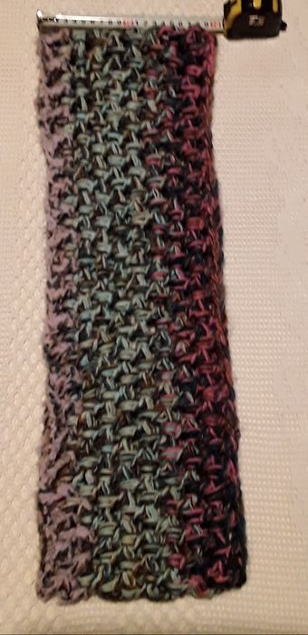 Golas em tricô feitas à mão, novas!