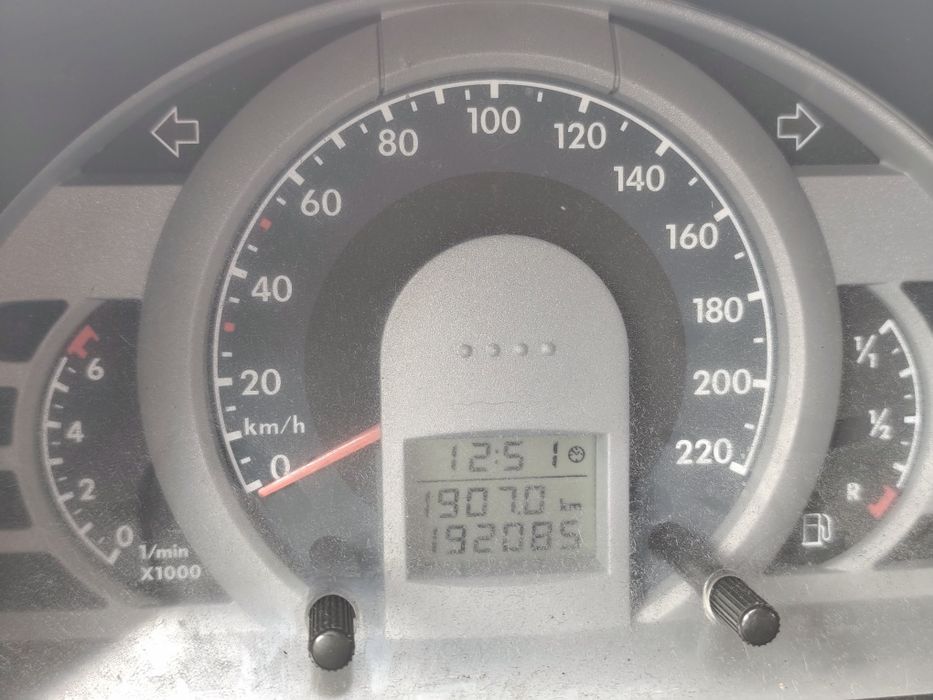 Sprzedam VW Fox rok 2010