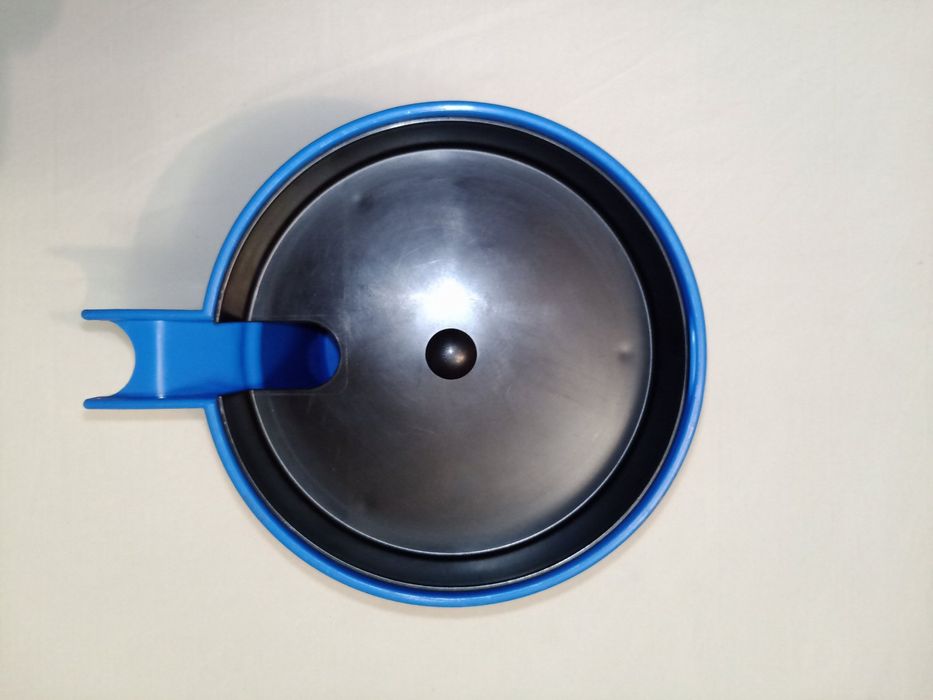 Переддоїльна чаша пластикова