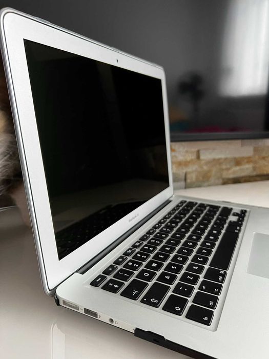 Mac Book Air 13 cali