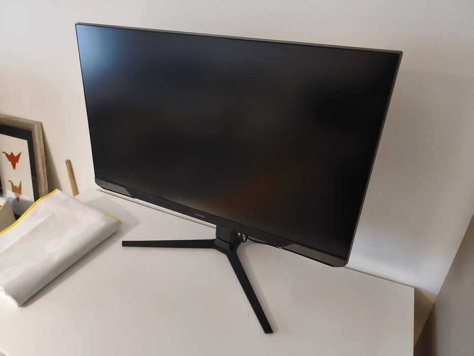 Monitor Gaming Samsung Odyssey G30D 27"