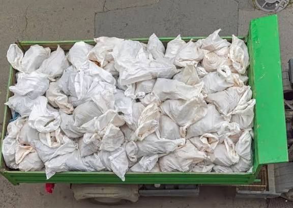 Привезу у ваш відвал (отвал) Бесплатно кирпича глина земля