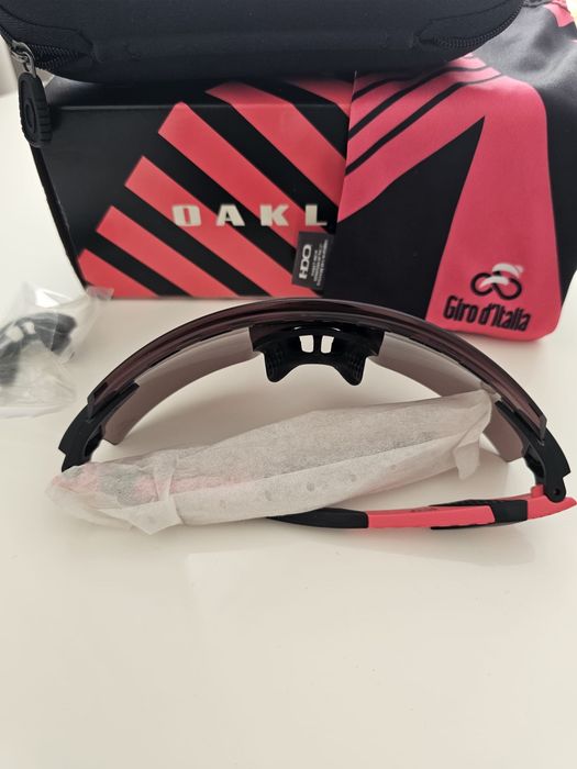 Okulary przeciwsloneczne Oakley Encoder Strike Vented 0009235