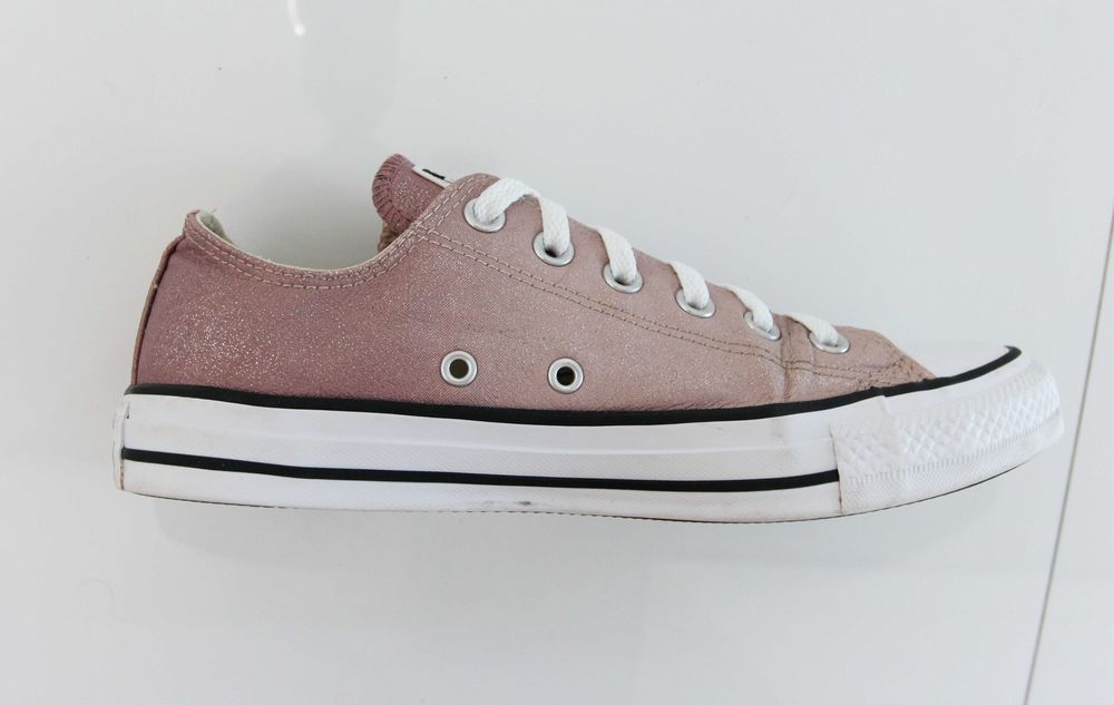 Converse cieniowane 39