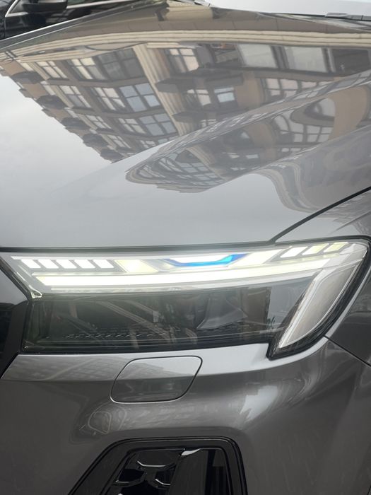 Audi Q7 S-Line 2024