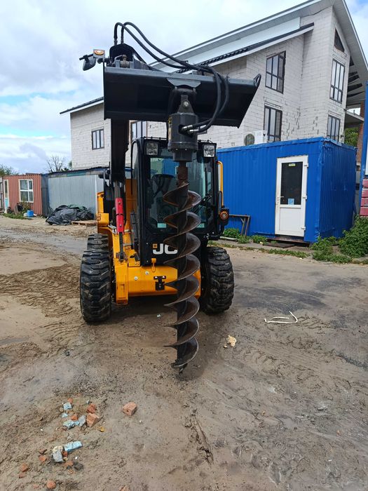 Міні навантажувач JCB 270