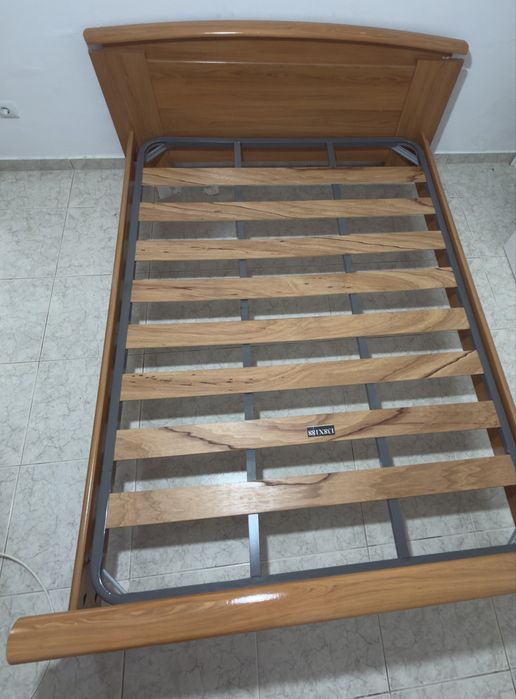 Cama + Colchao 1,40m x 1,90m