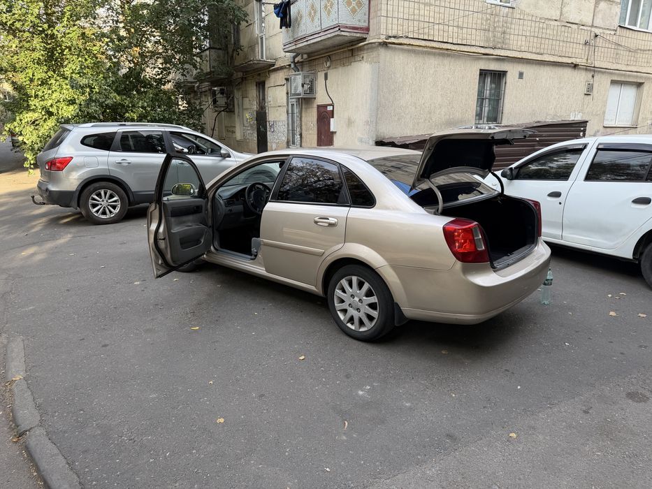 Леччети Шевролеt