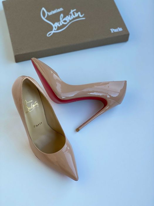 Бежевые туфли лодочки Лабутены Louboutin So Kate 10 12 см туфлі бежеві