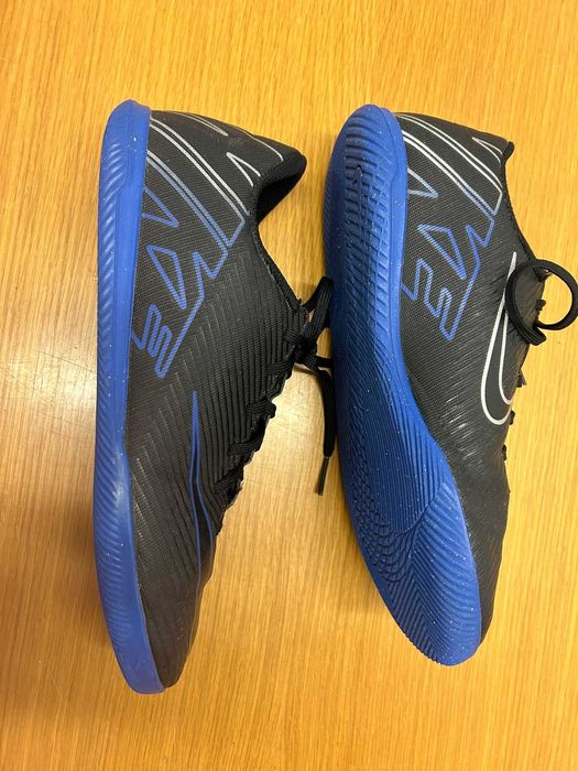 CHUTEIRAS NIKE ORIGINAIS TAMANHO 38,5