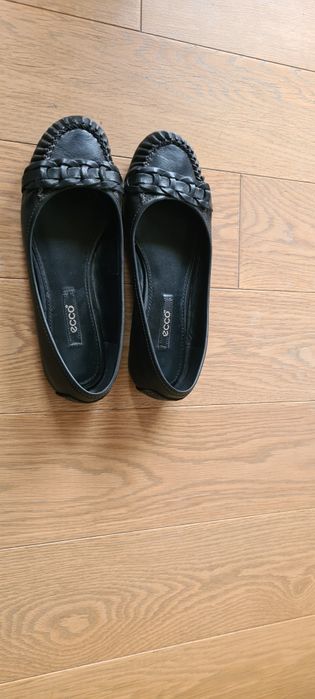 Baleriny czarne firmy Ecco 37