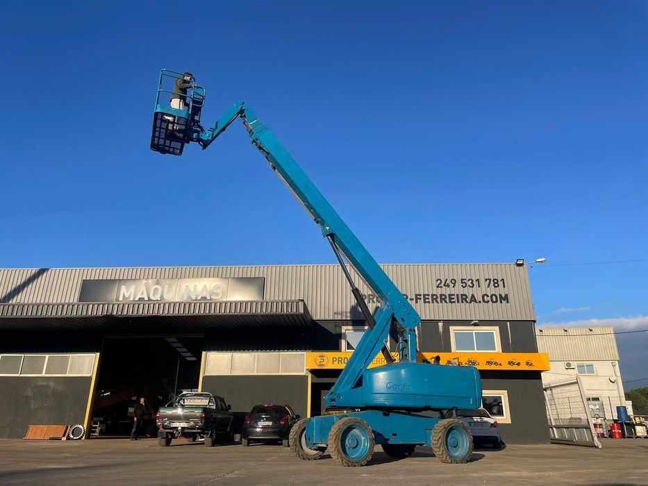 Genie S-65 Plataforma Elevatória
