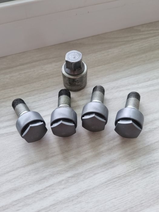 Болти секретні оригінальні Audi А3,А4,А5,A6, ТТ