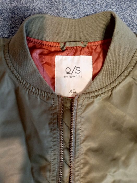 Куртка бомбер  мужская Q/S