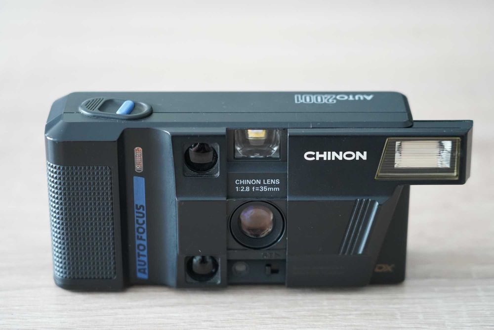 Chinon Auto 2001 aparat analogowy