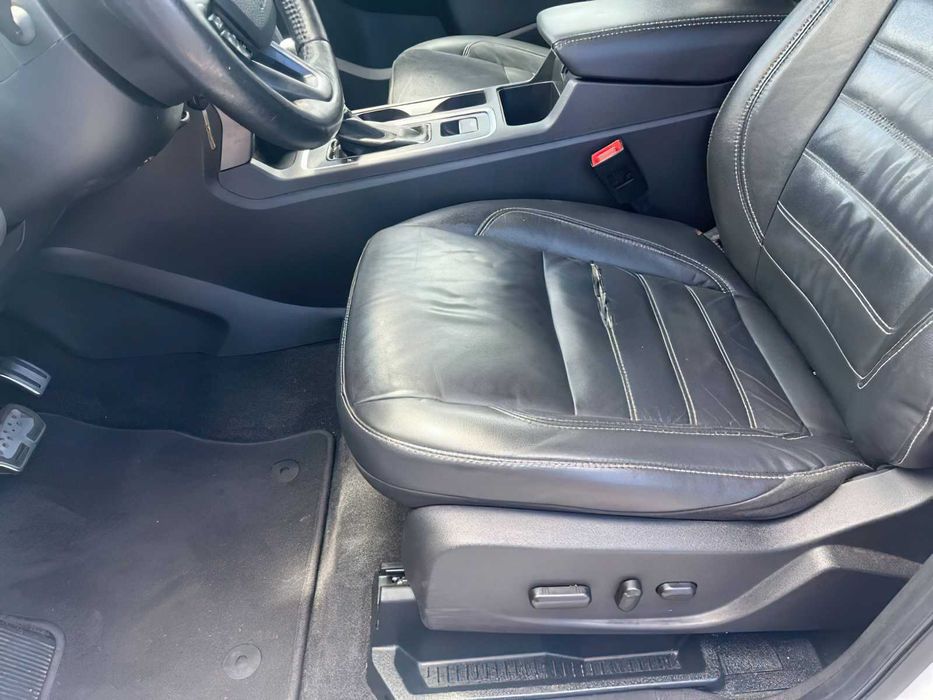 Ford Escape SEL      2018