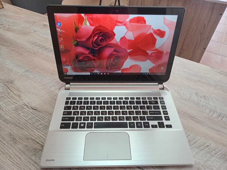 Ноутбук Toshiba Sattelite E45T INTEL CORE i5-4210U Full HD Тачскрін
