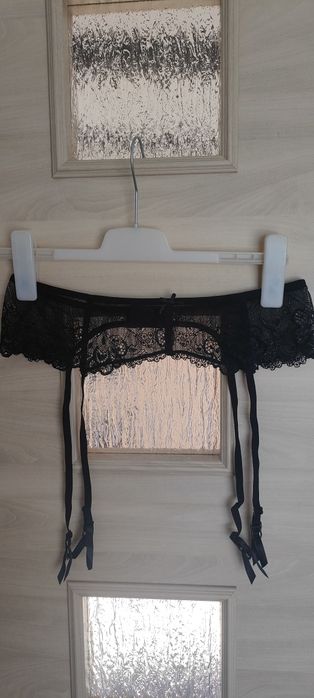 Pas do pończoch rozm M