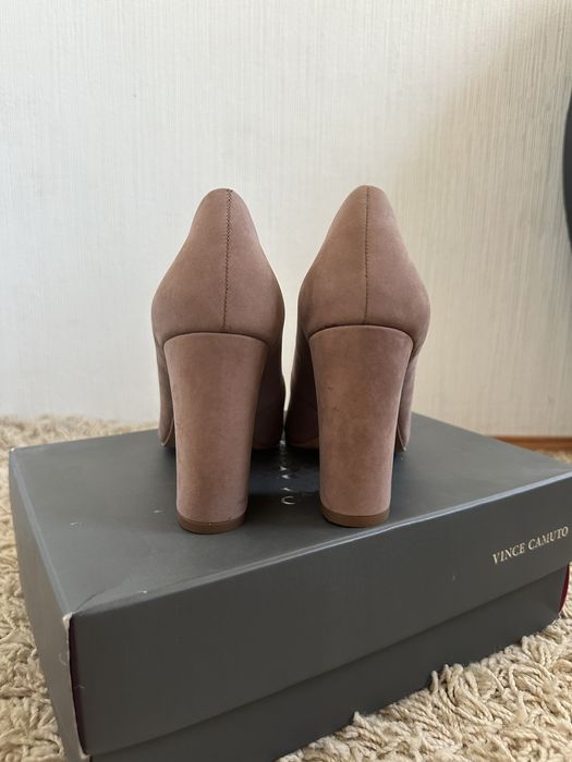 Туфлі жіночі Vince Camuto 37,5