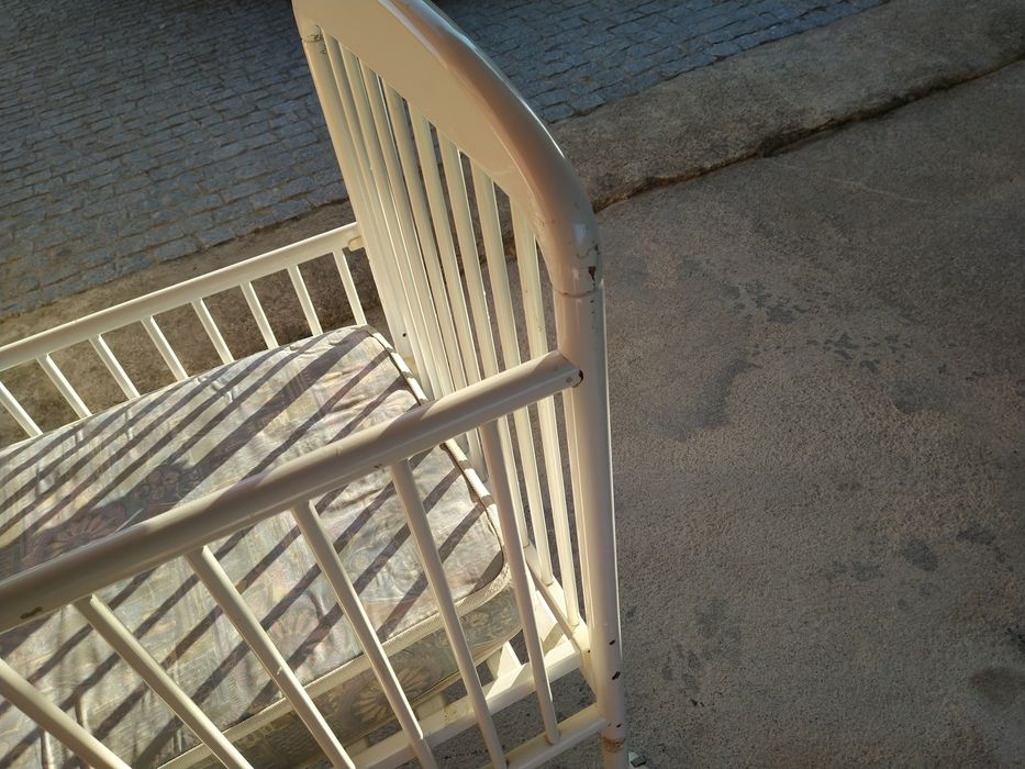 Cama de bebe da Trama