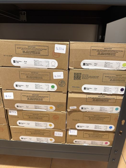 Filamentos elegooo e bambu