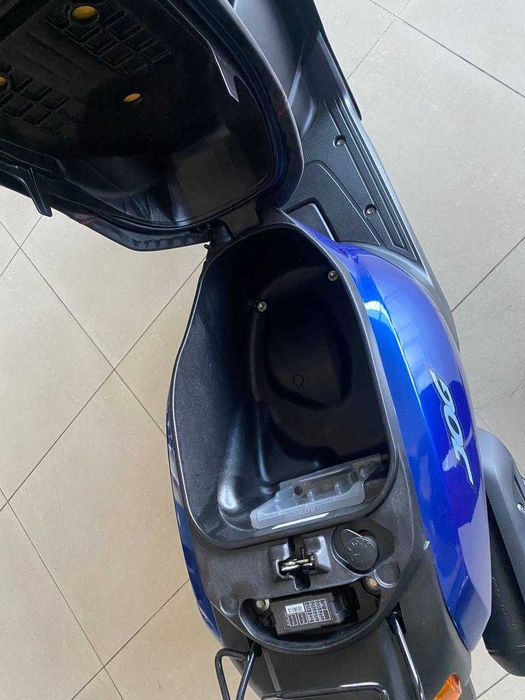Купити скутер Yamaha JOG AY01 синя в Арт Мото Суми з документами