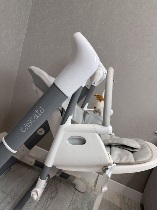 Стільчик для годування Carrello Cascata 3в1 з функцією автоматичного гойдання