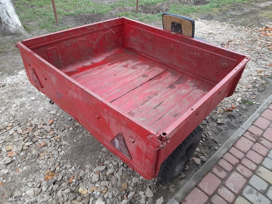 Прицеп самоскид з гальмами до мотоблока