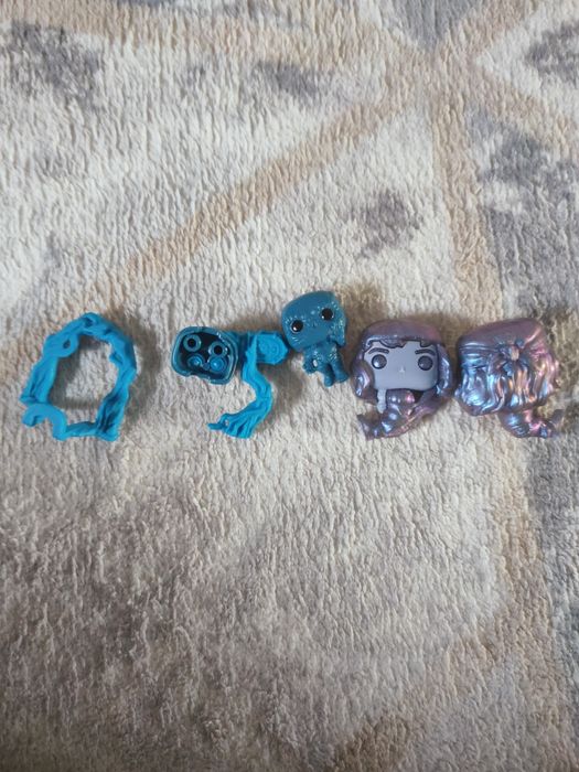 Дивні дива kinder joy