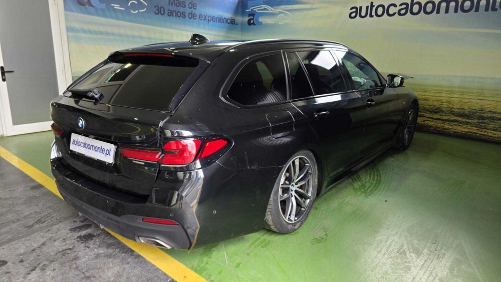 BMW 520d Touring - Salvado