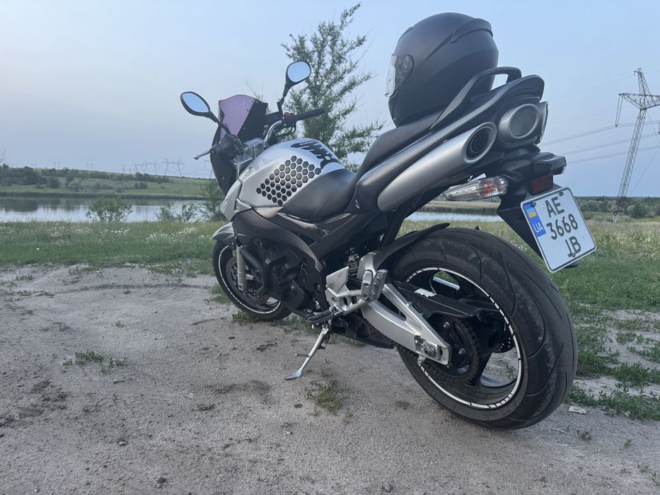 Продам suzuki gsr400