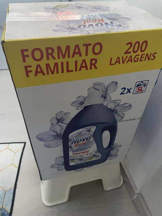 2 detergentes e 2 amaciadores 200 doses