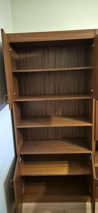 Moveis e armários de sala